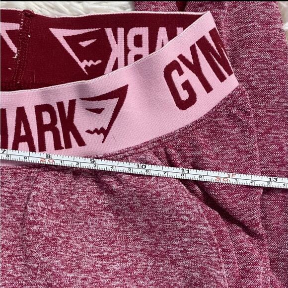 GYMSHARK • Pink Red Flex Leggings - Picture 3 of 13